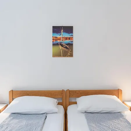 Slava Apartman