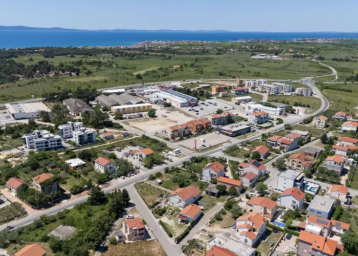 Slava Апартаменты Нин